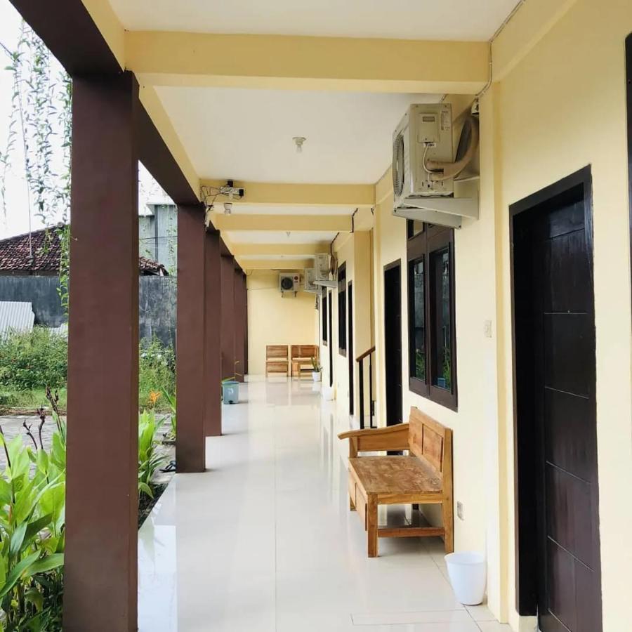 Calliandra Homestay Banyuwangi (East Java) Exterior foto